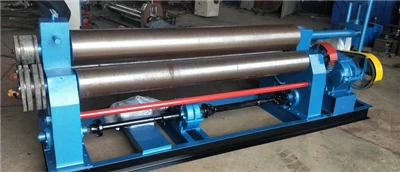 তিন-রোলার রোলিং মেশিন