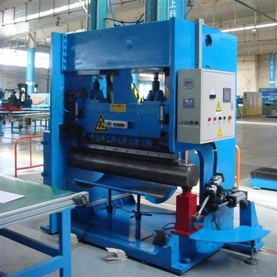 আমাদের ভাঁজ এবং টিপে মেশিনগুলির সুবিধাগুলি কী